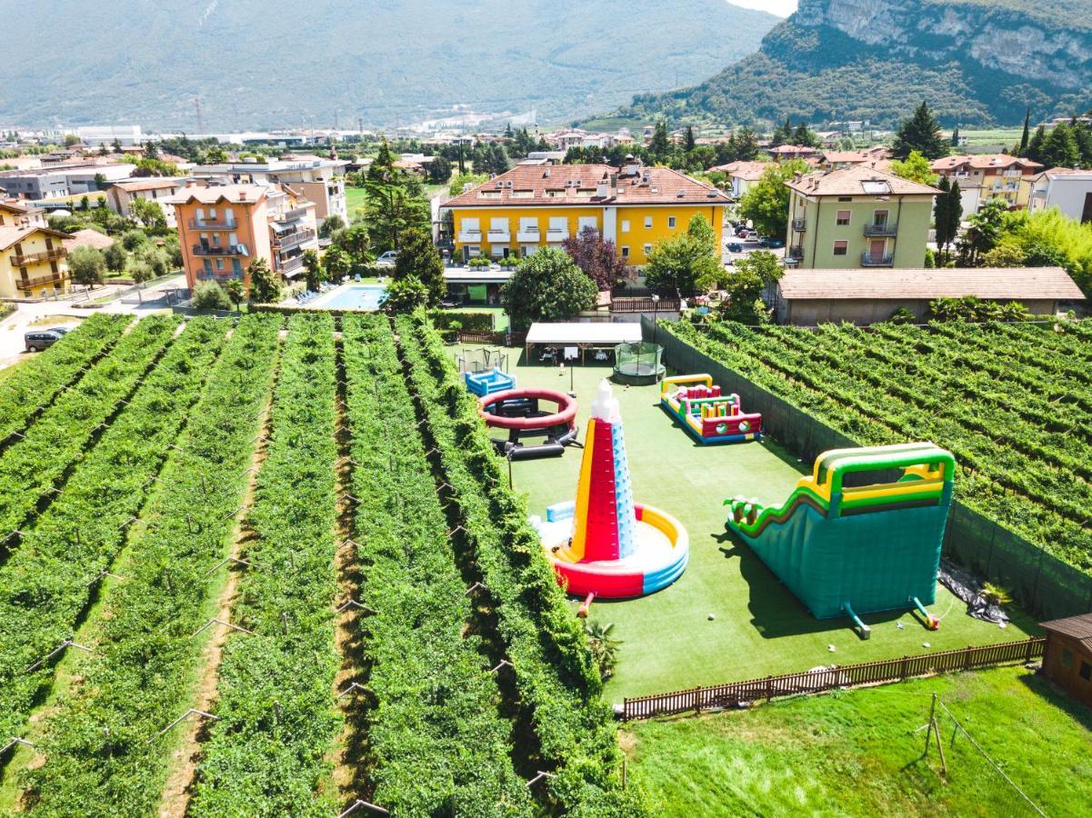 Appartamento Campagnola con giardino privato e due camere da letto Esterno foto